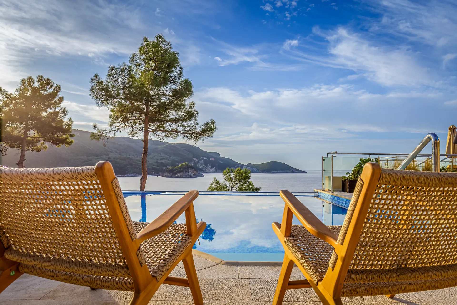 Akrotiri Beach Hotel