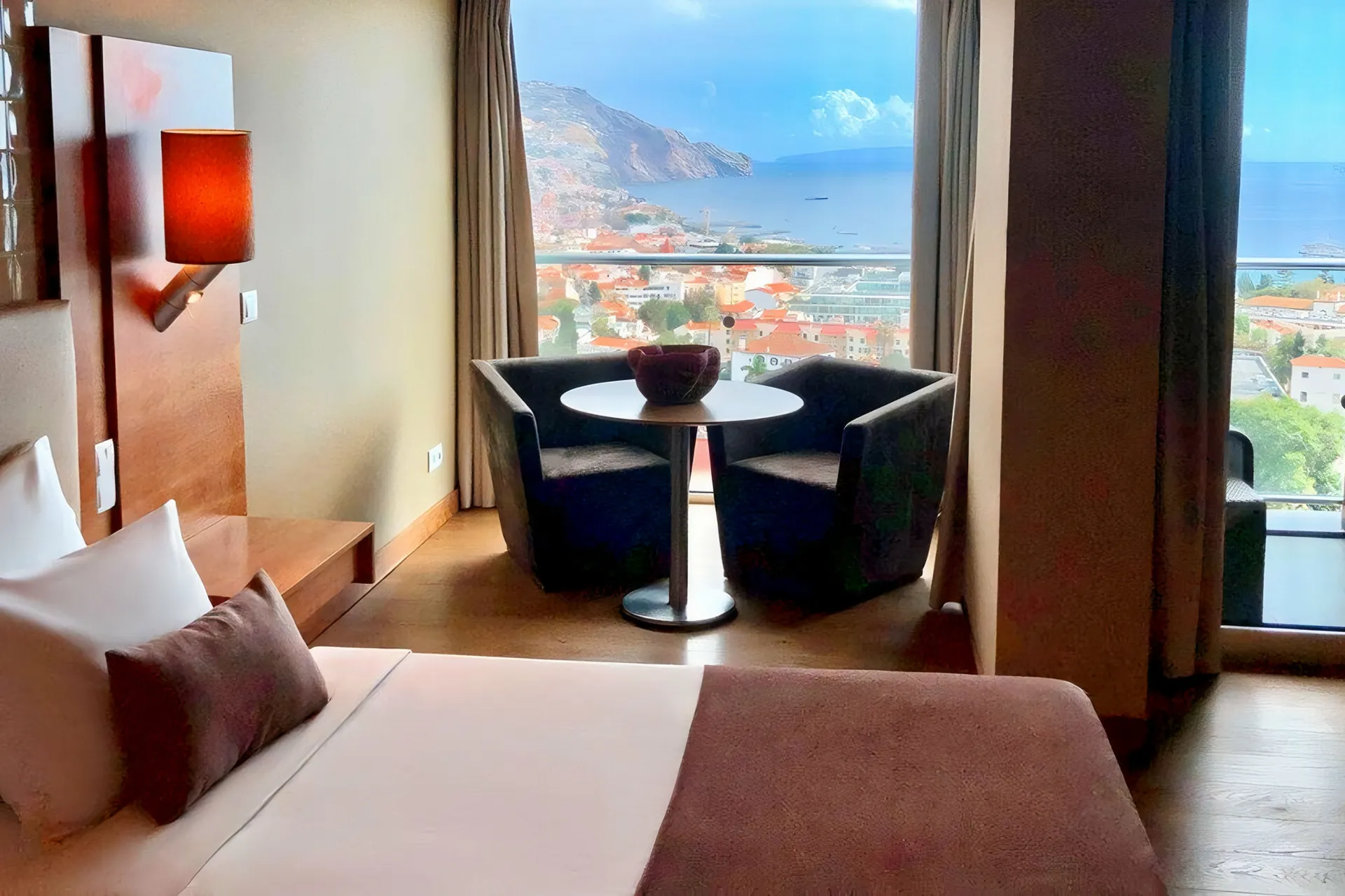 Hotel The Views Baía