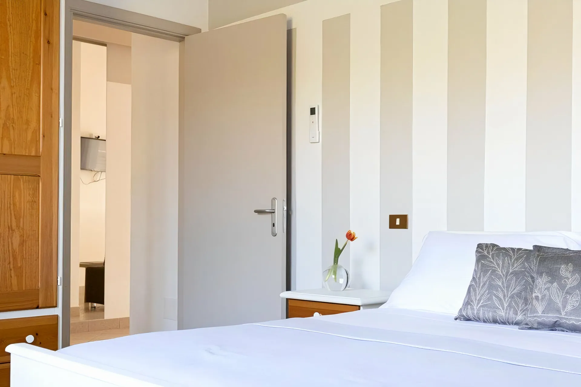 Hotel Midenza Suites  Residence