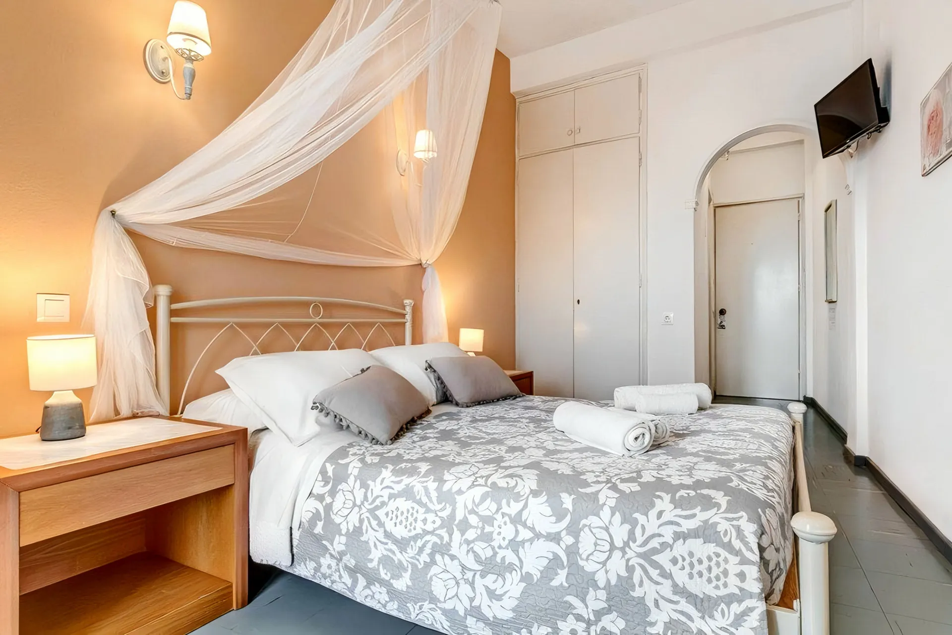 Hotel Eros Beach