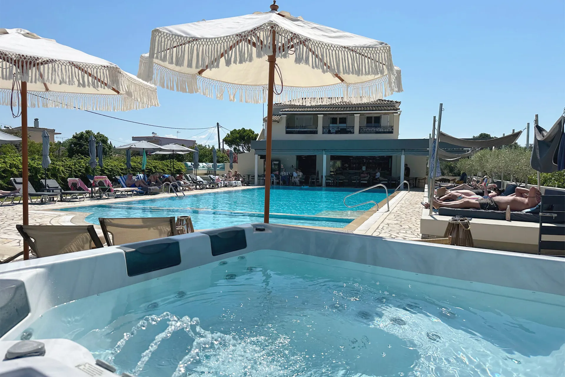 Hotel Bruskos