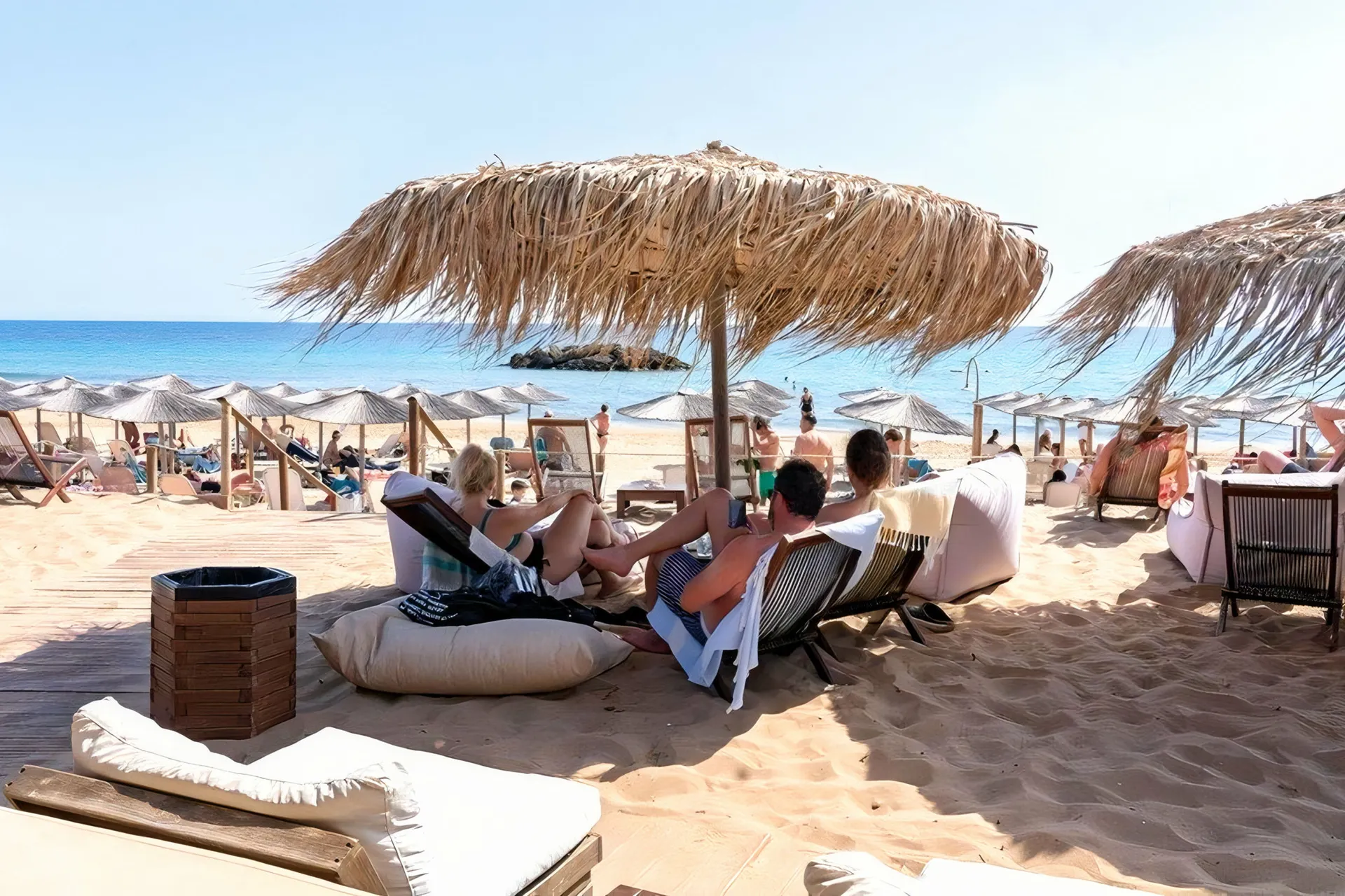 Halikounas Beach