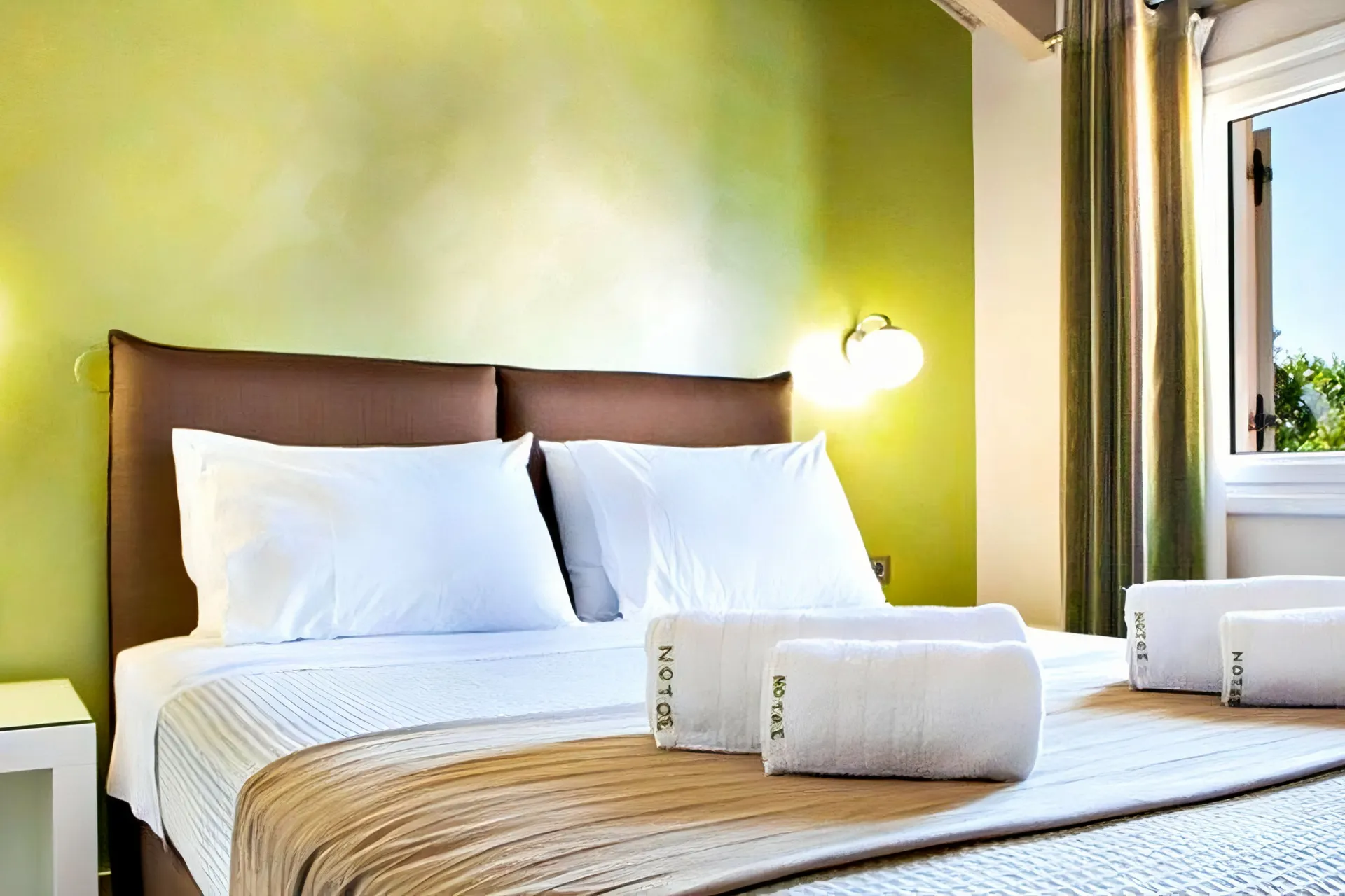 NOTOS STUDIOS  APPTS Anr Do EG