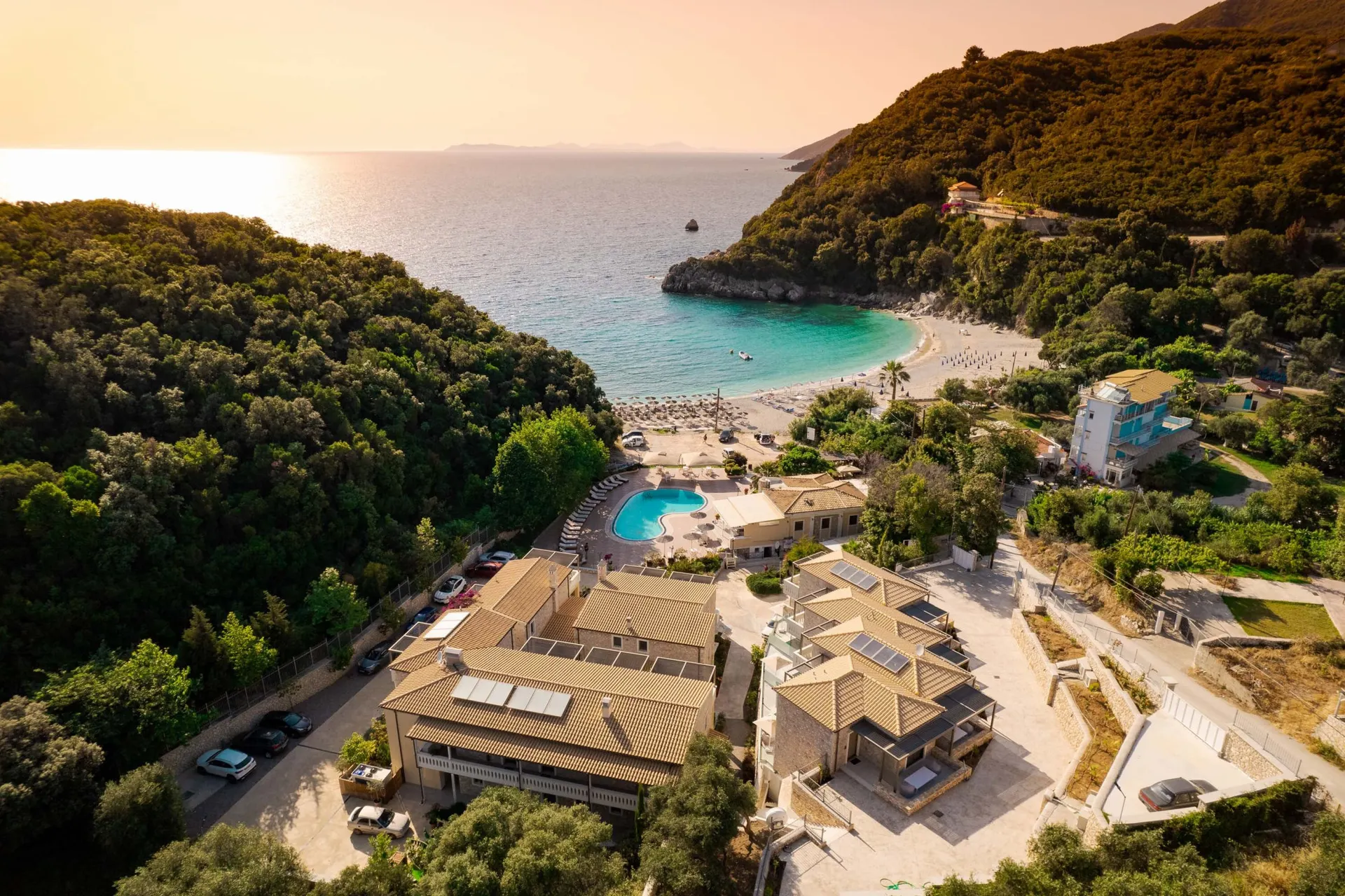 Hotel Anemolia & Stylish Suites