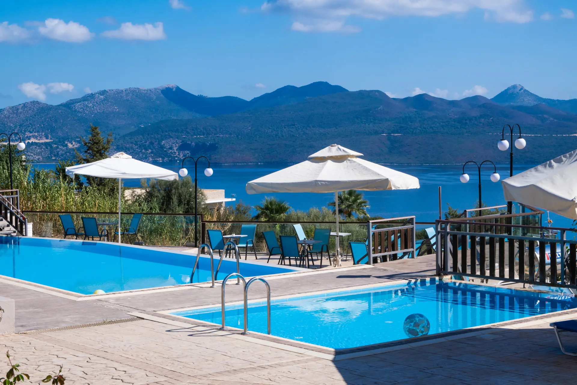Ionian Fos Apartments