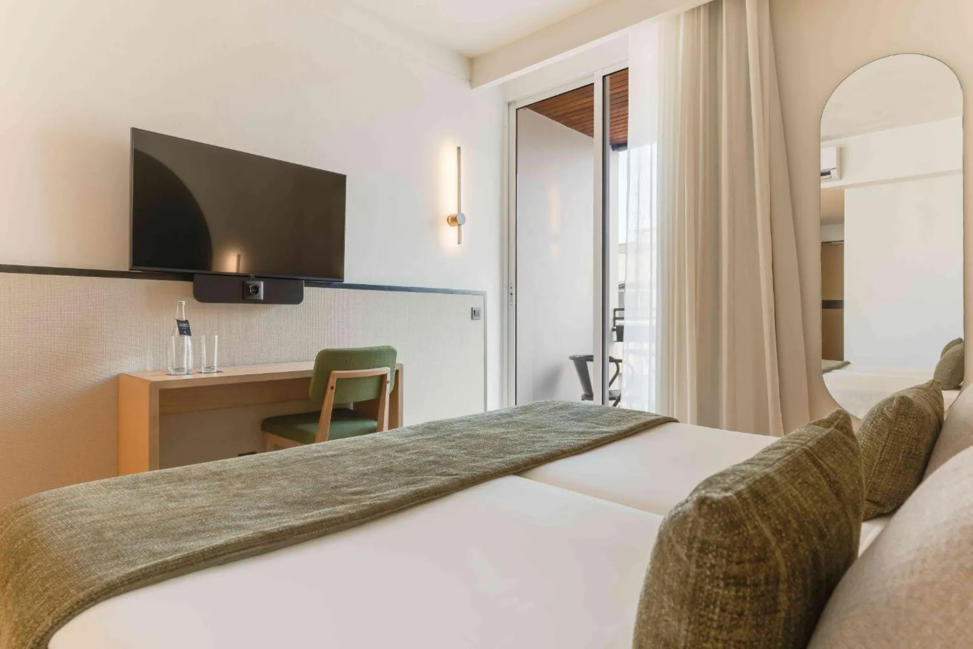 The Editory Garden Carmo Funchal - Doppelzimmer Balkon
