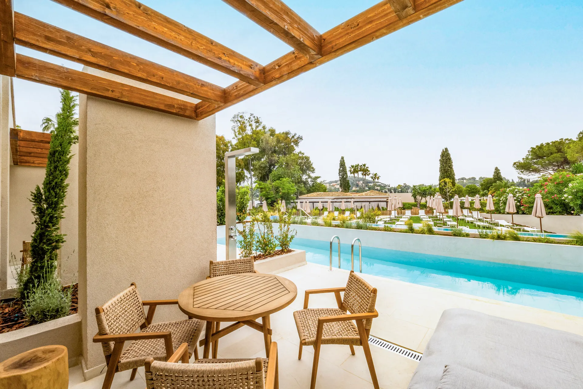 Hyatt Ziva Corfu - Preferred Club Swim up Gartenblick