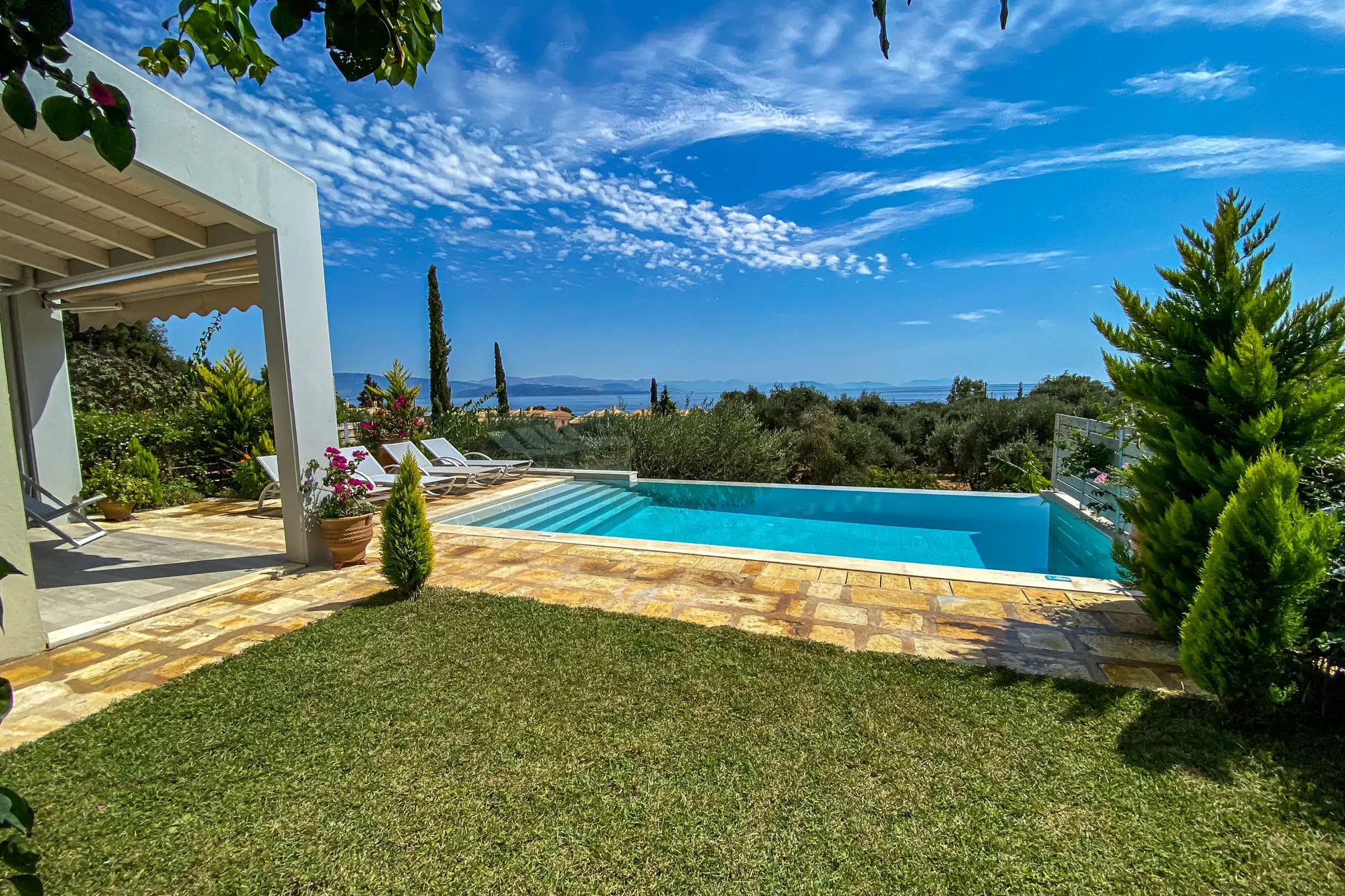 La Riviera Barbati - Villa mit Privatpool (2 Schlafzimmer)