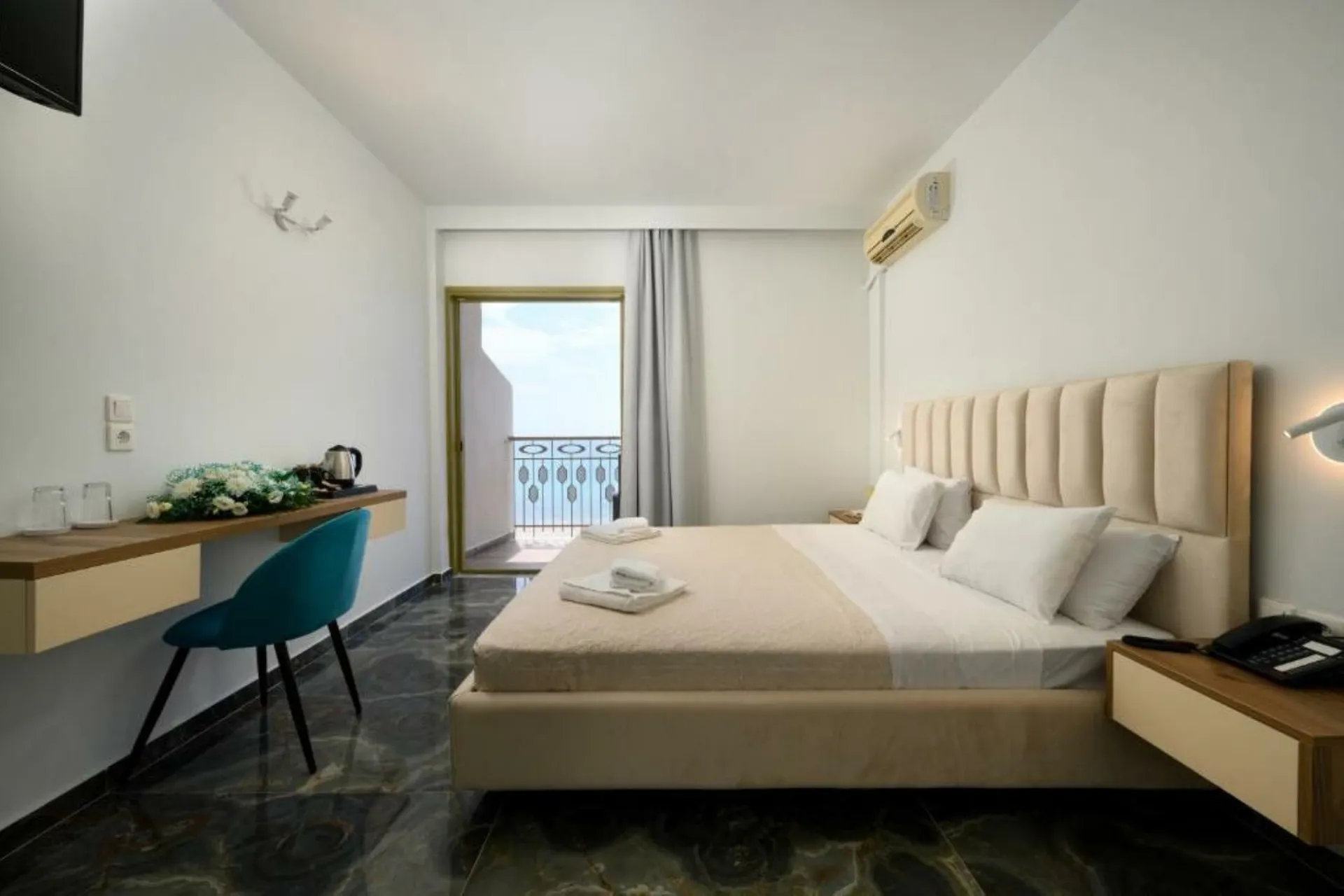 Ninos Grand Beach Hotel & Resort - Doppelzimmer Superior Meerblick