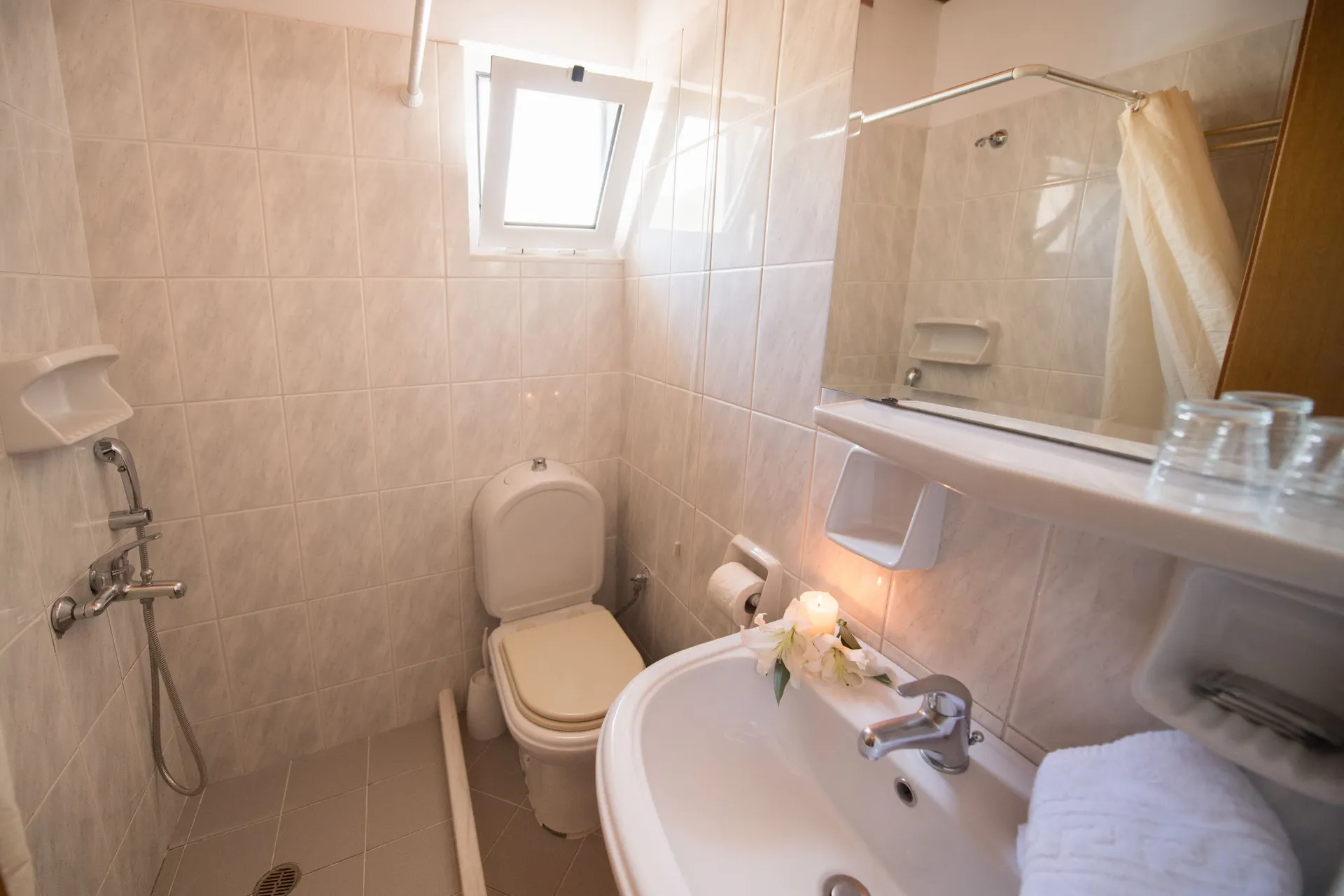 Doppelzimmer Gartenblick