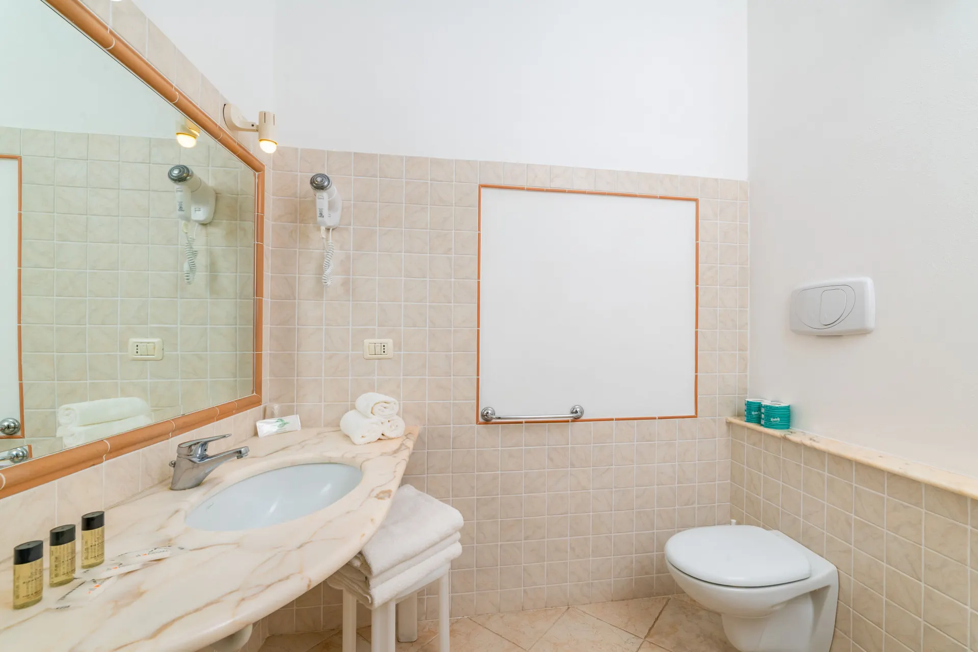 Hotel & Ferienwohnung Villaggio Cala di Volpe - Appartement Meerblick