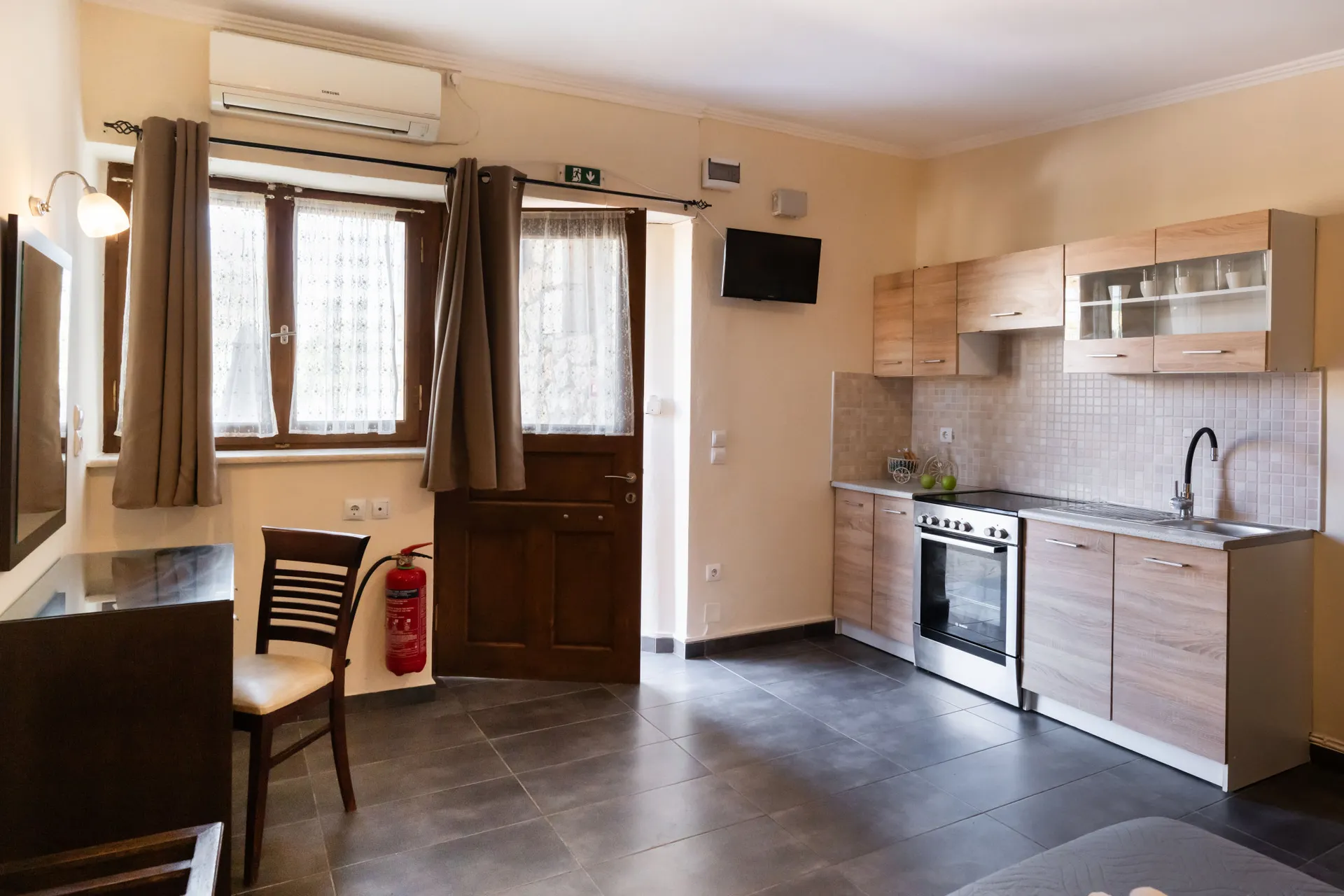 Ionian Fos Apartments - Studio