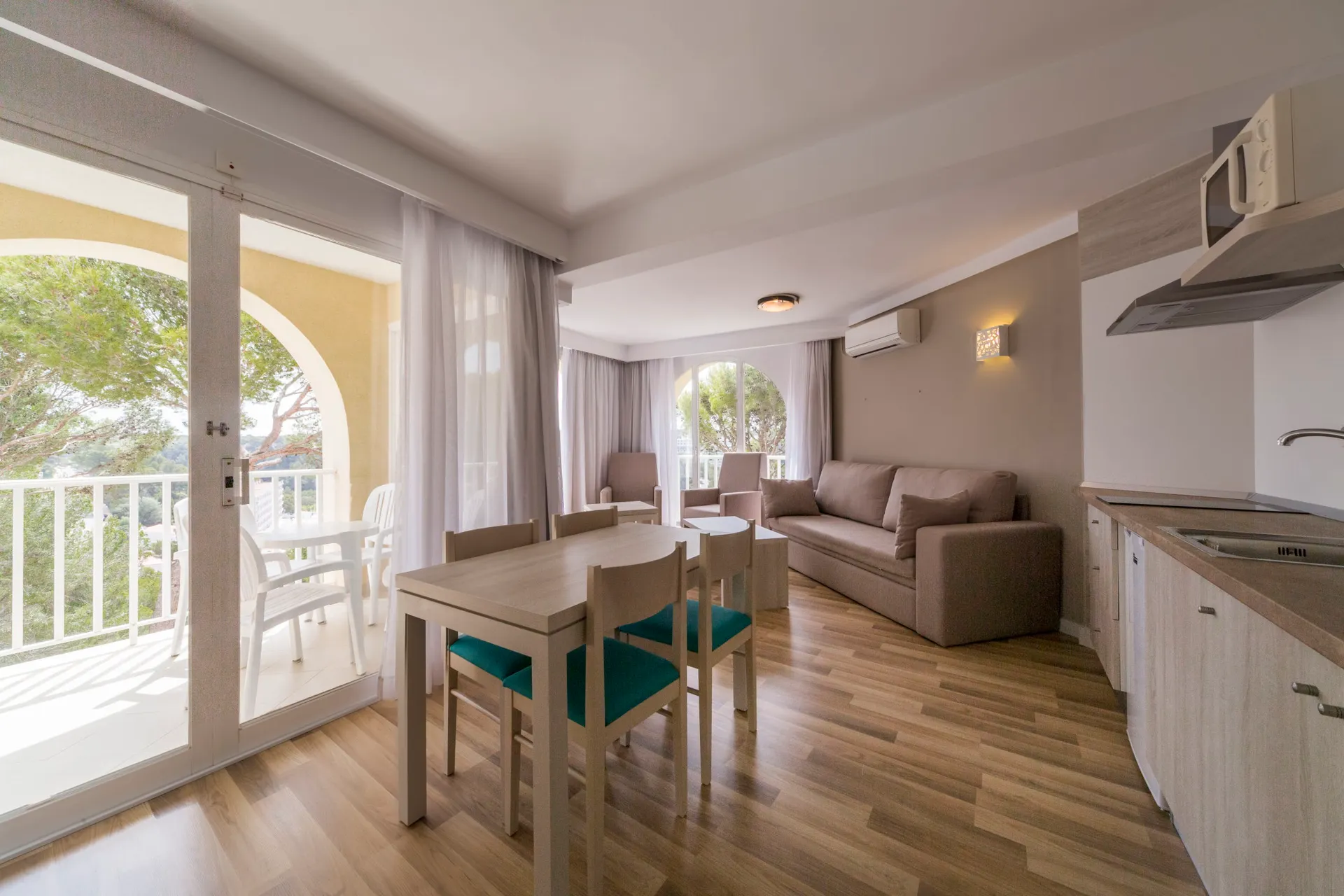 Apathotel Comitas Floramar - Appartement Superior Promo