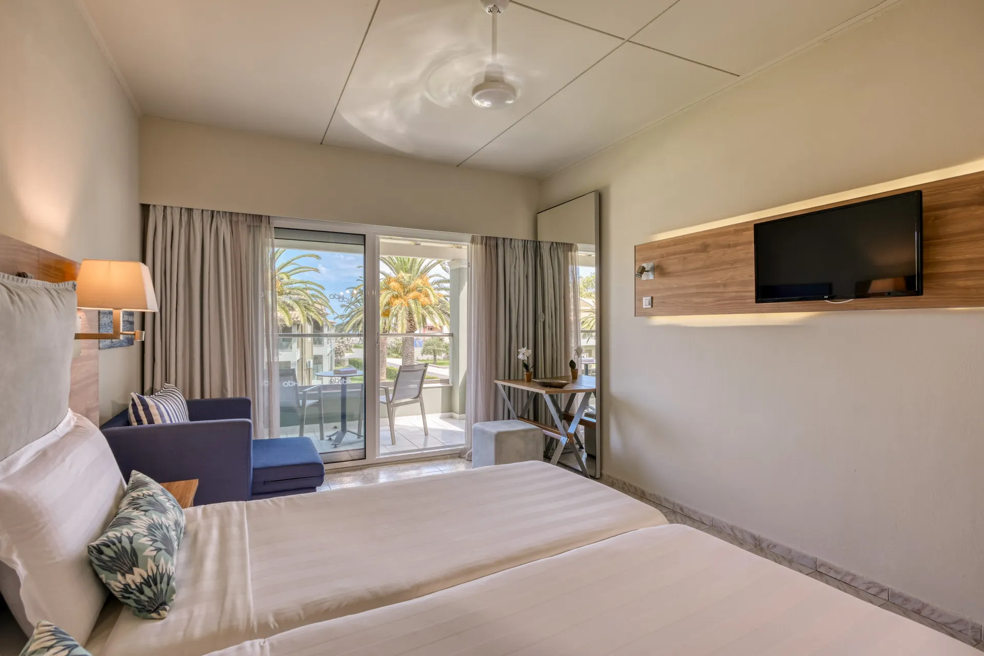 Acharavi Beach Hotel - Doppelzimmer Gartenblick