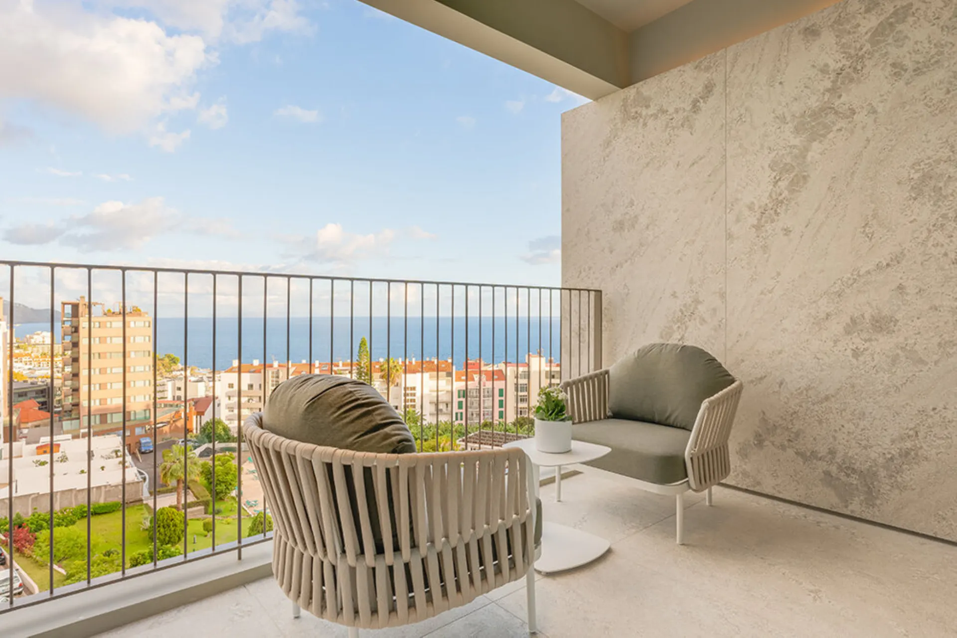 The Editory Ocean Way Funchal - Doppelzimmer Meerblick