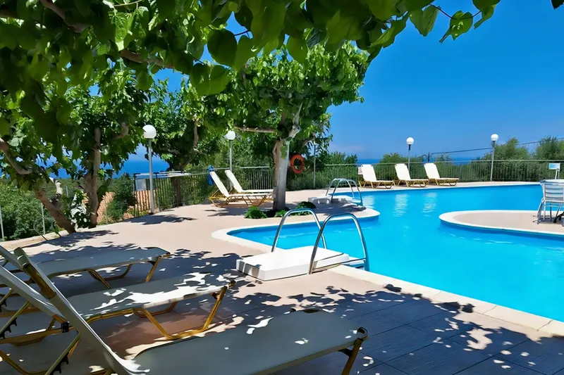 Dafnoudi Apartments Boutique Hotel