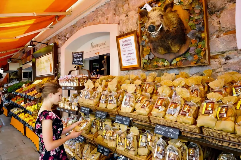 Rundreise Insel der Kontraste