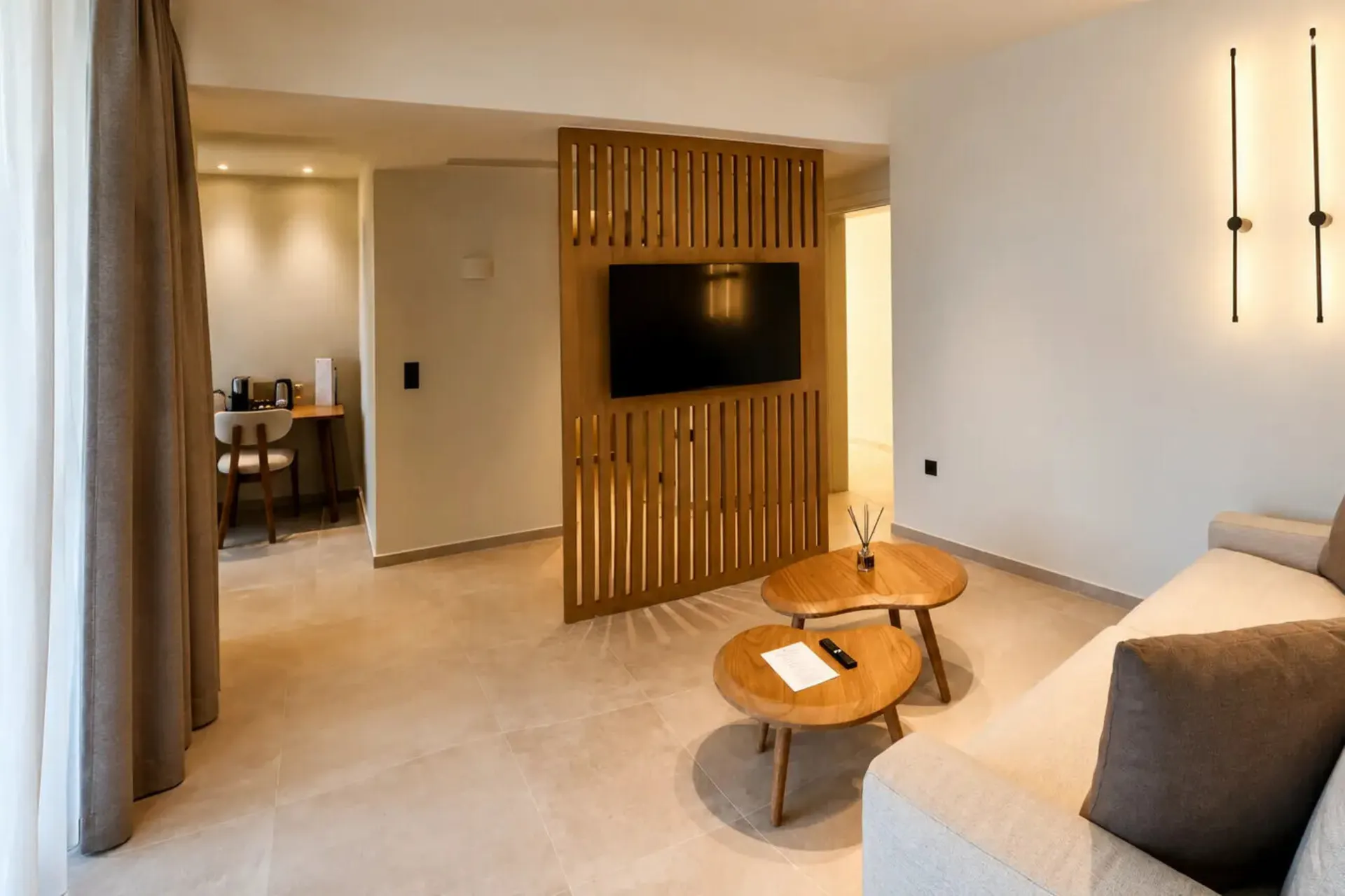 Aethra Hotel & Suites - Suite