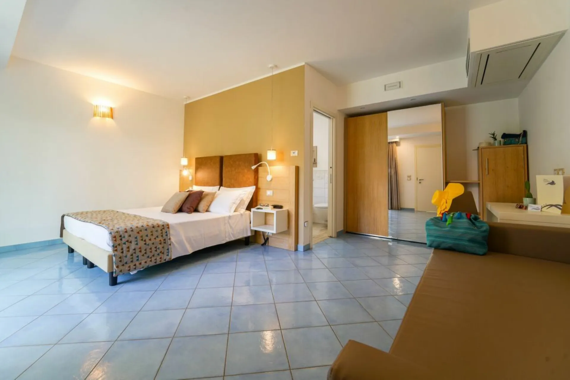 Hotel Baia del Godano Resort & Spa - Doppelzimmer Prestige Meerblick