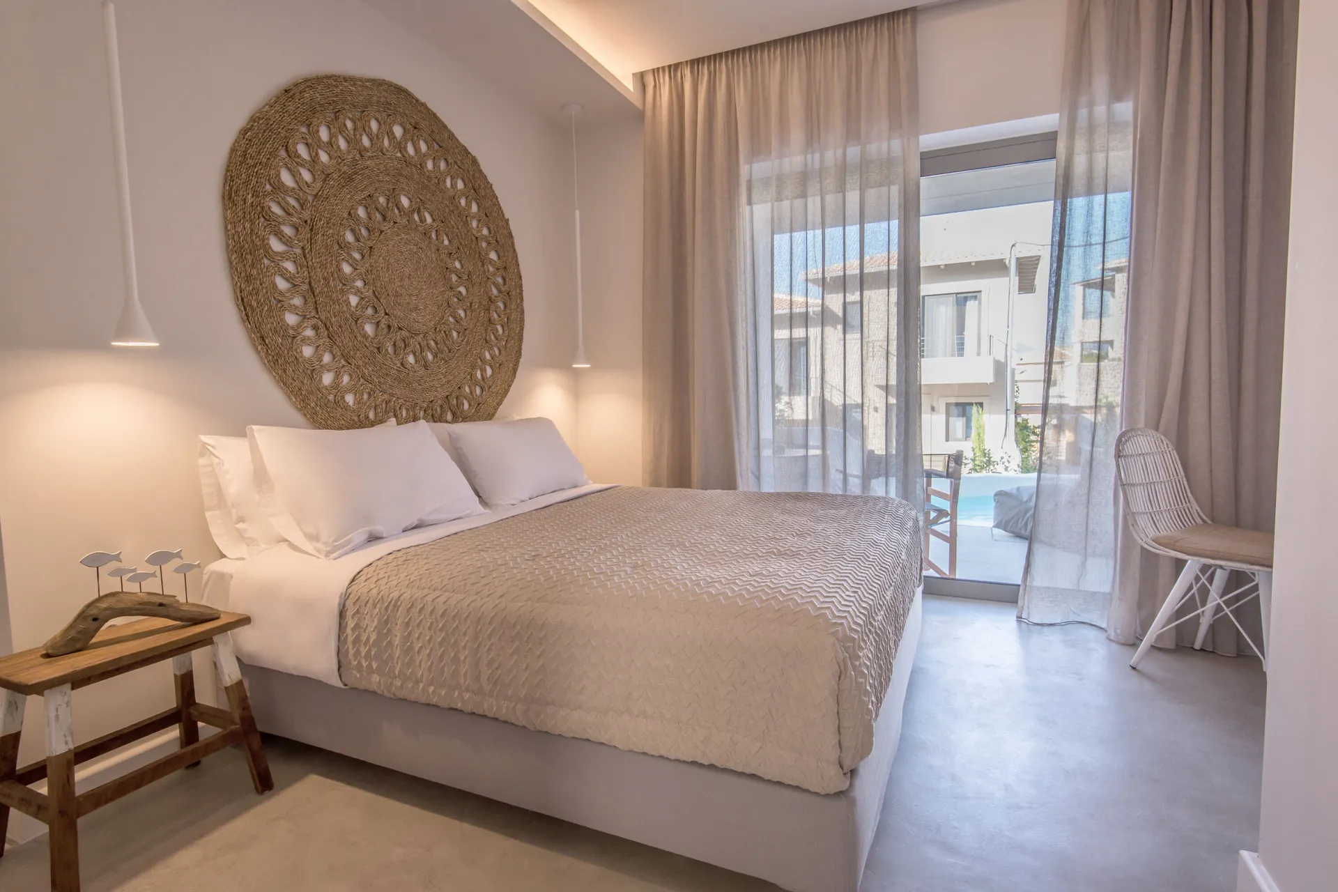 Crystal Waters - Doppelzimmer Eleganz mit Privatpool