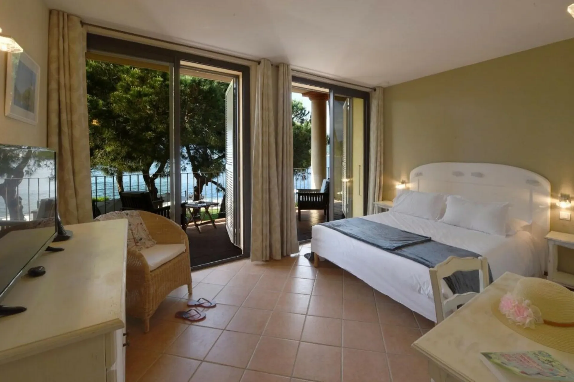 Hotel Castel d'Orcino - Doppelzimmer Superior Meerblick