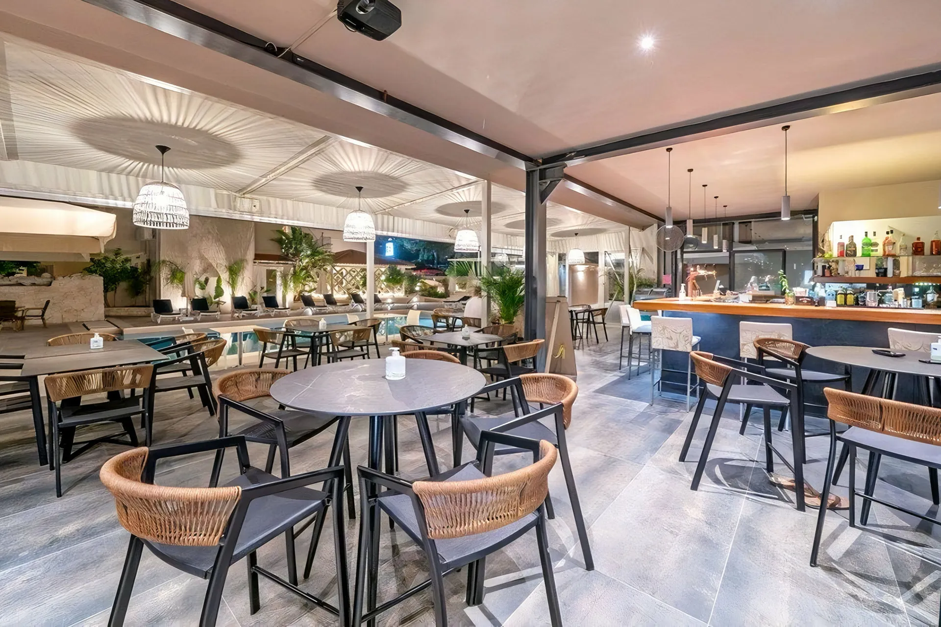 Aparthotel Makris Yialos