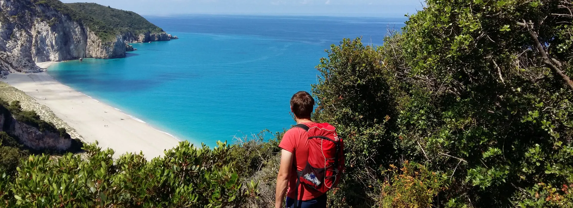 Blick auf den Milos Beach