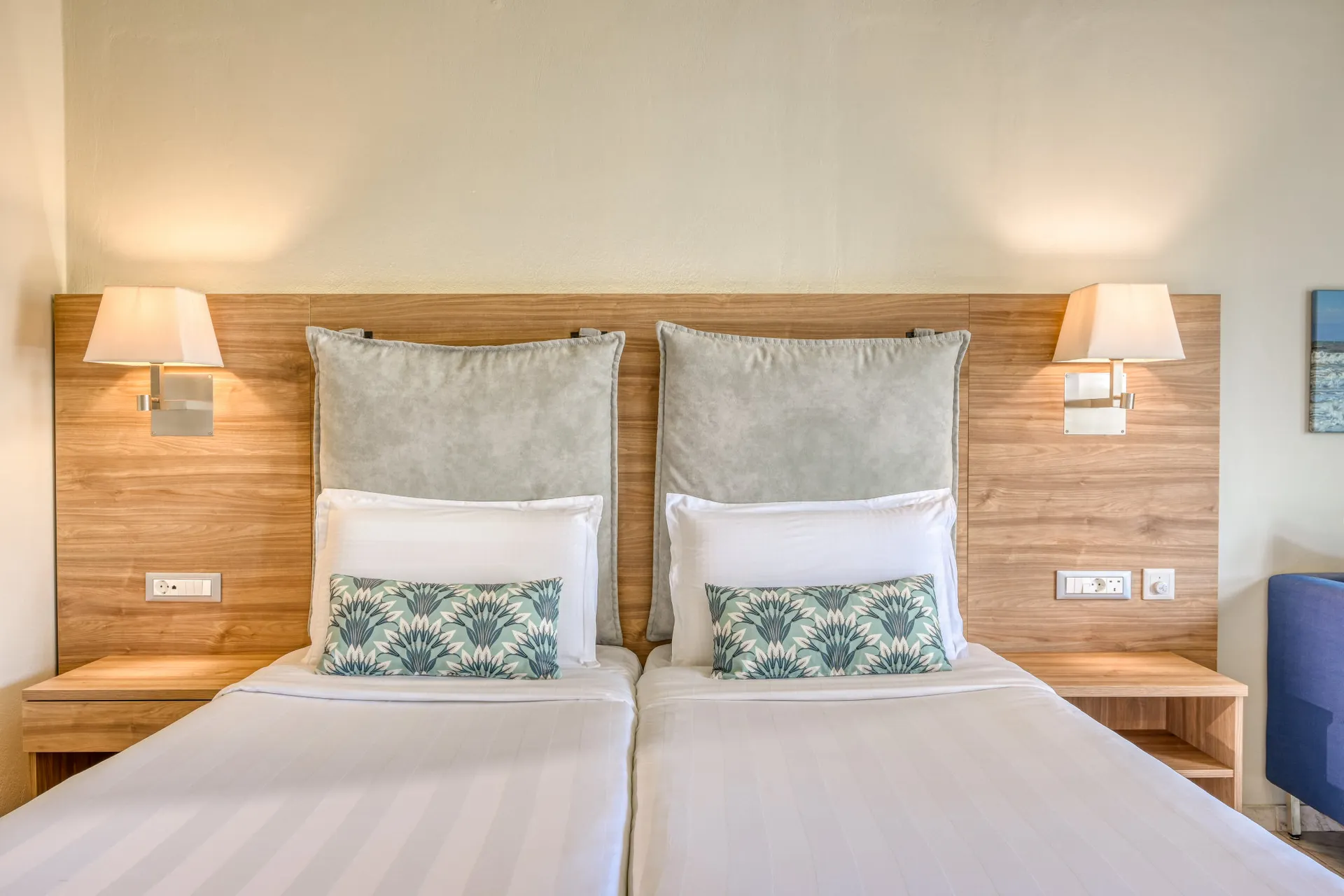Acharavi Beach Hotel - Doppelzimmer Gartenblick
