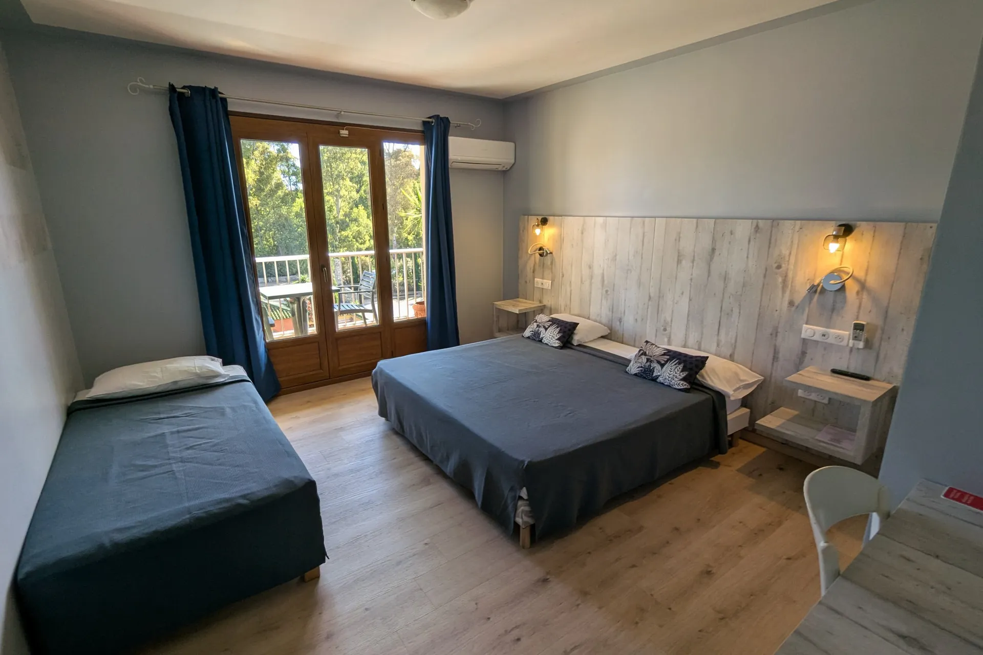 Hotel Cyrnea - Doppelzimmer