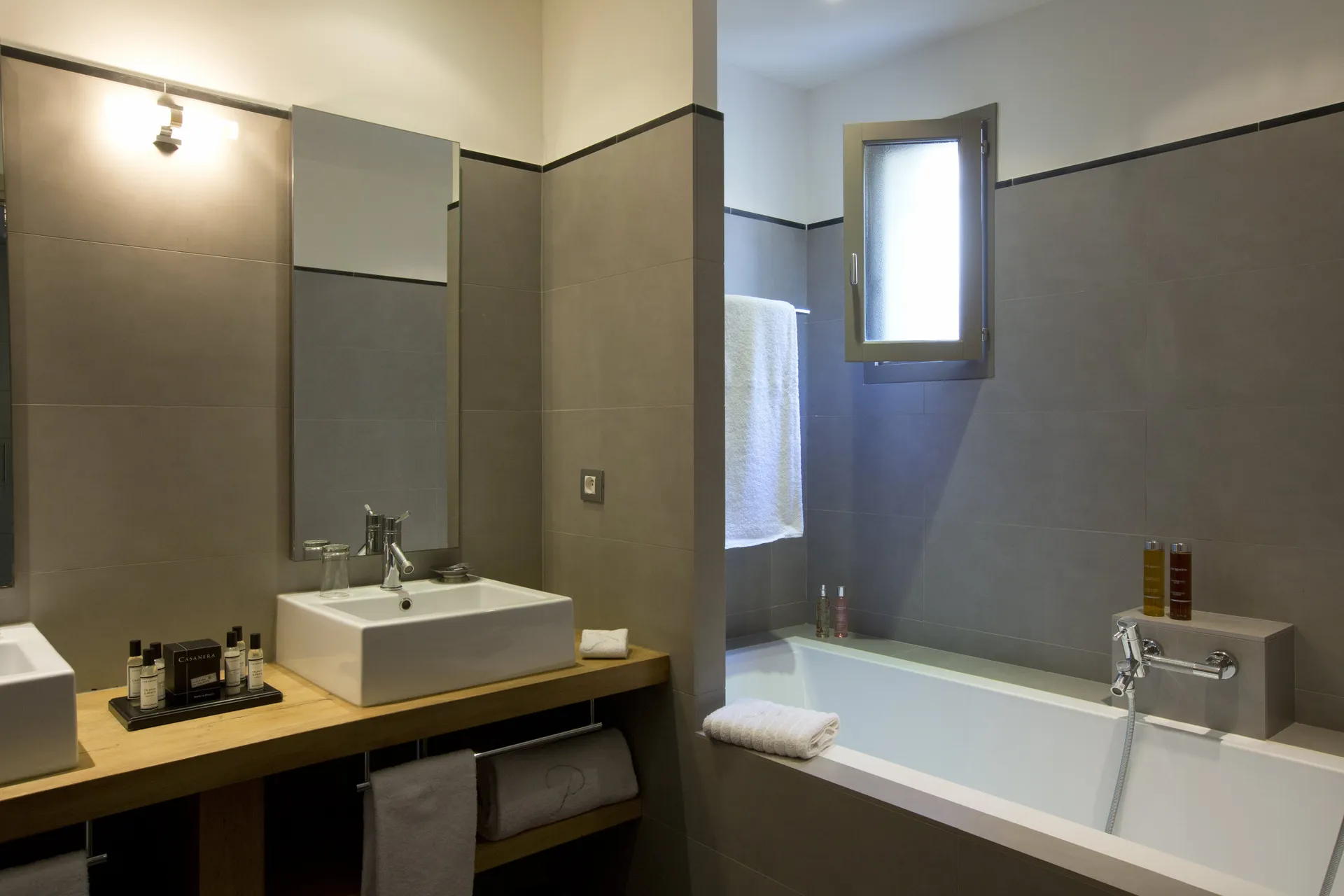 Hotel Le Pinarello - Suite Villa Gartenblick