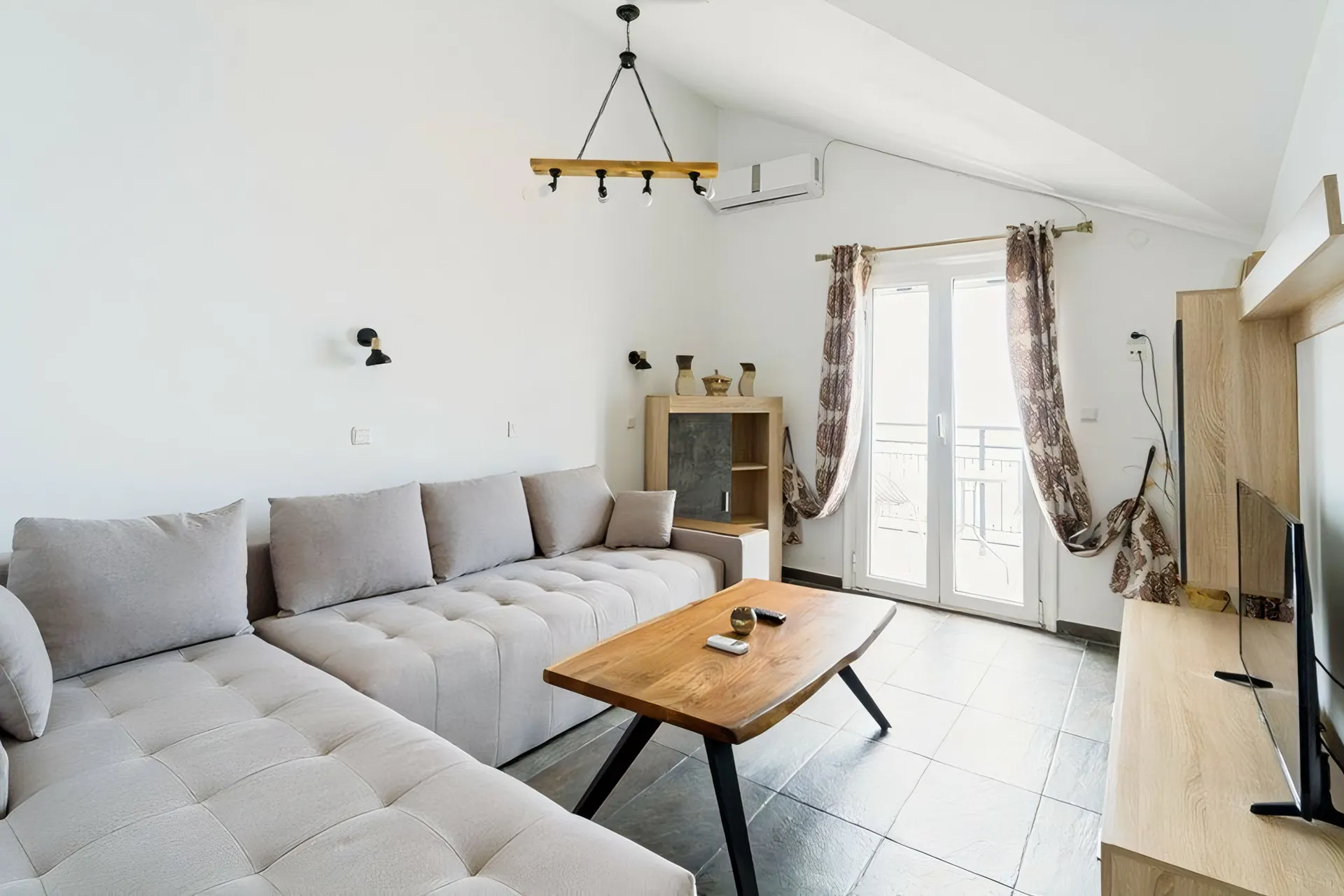 Aparthotel Stellatos House