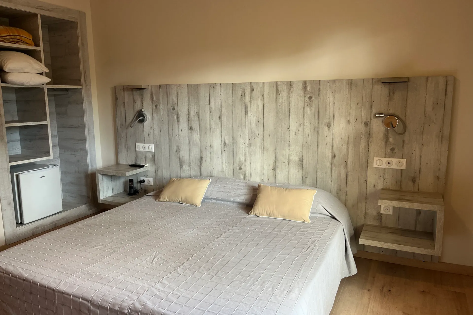 87361 - H - CLYCYRNEA - Hotel Cyrnea - A - Doppelzimmer