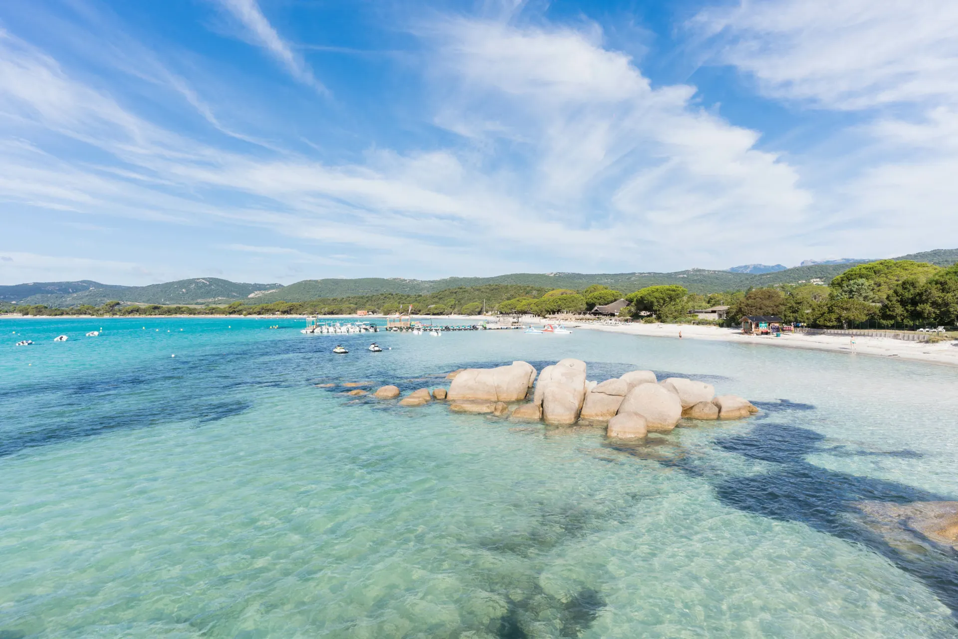 Santa Giulia Strand