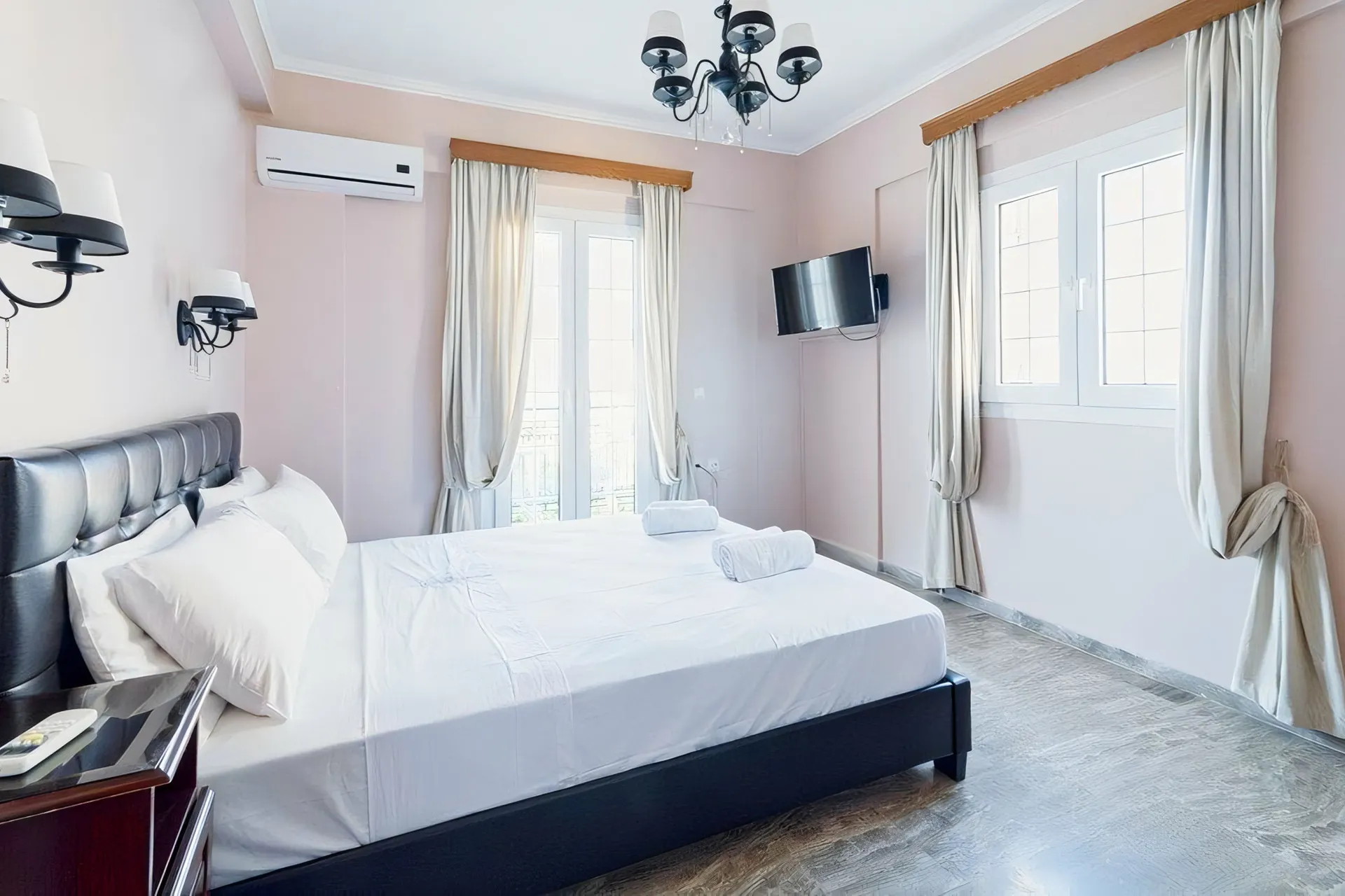 Aparthotel Stellatos House