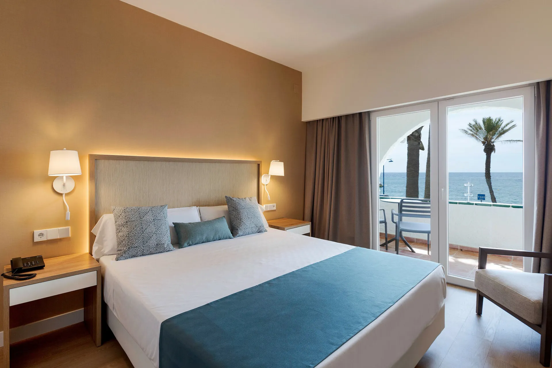 Hotel AluaSoul Menorca - Doppelzimmer Meerblick