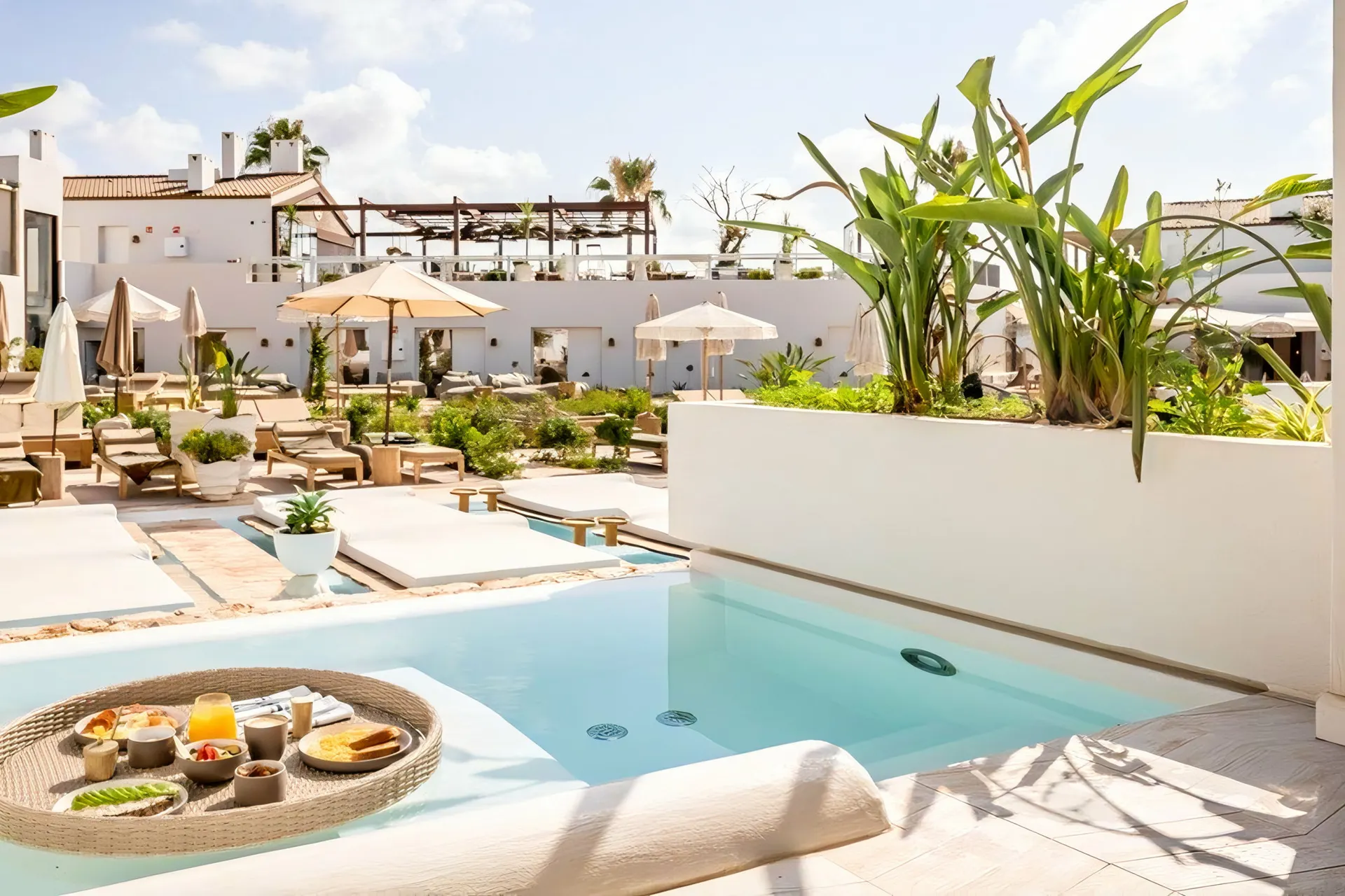 Hotel Suites del Lago