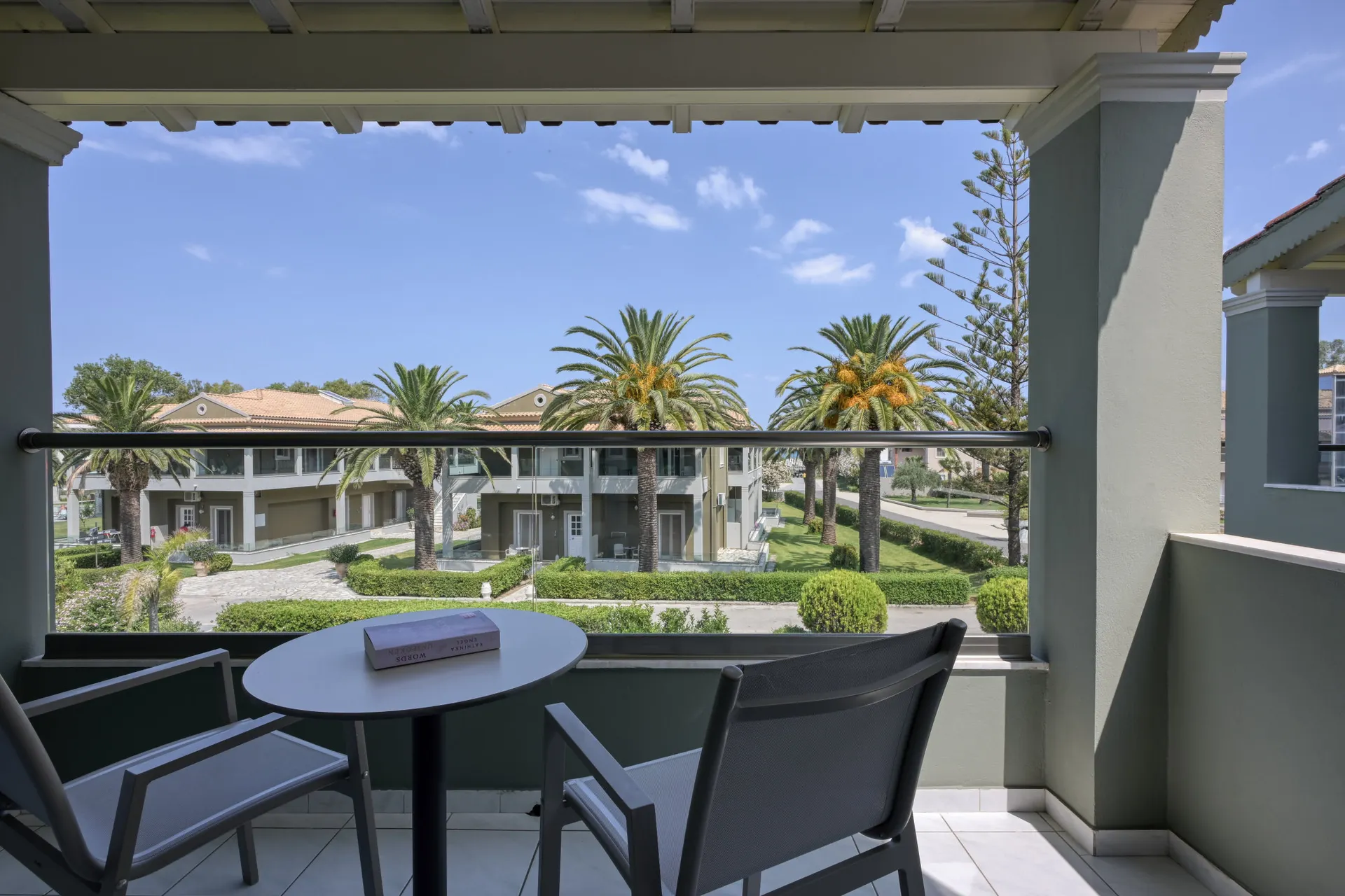 Acharavi Beach Hotel - Doppelzimmer Gartenblick